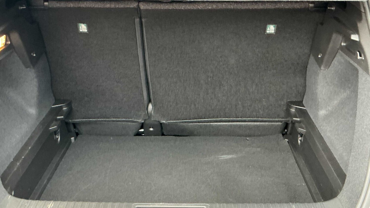 Used Renault Captur for sale - 77860804: Photo 7