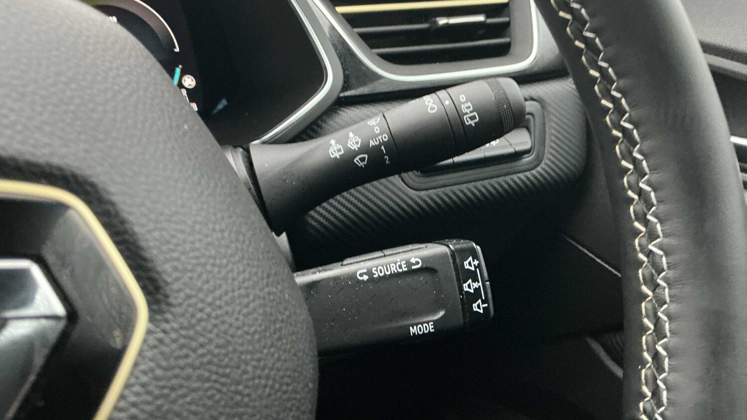 Used Renault Captur 2024 for sale - 77859332: Photo 18