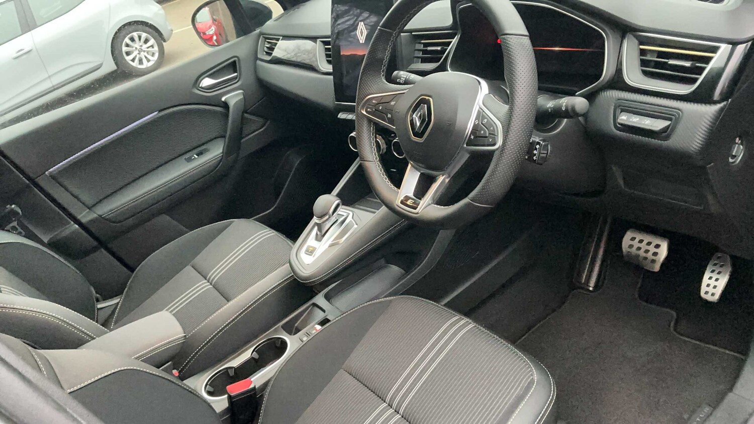 Used Renault Captur 2024 for sale - 77859332: Photo 7