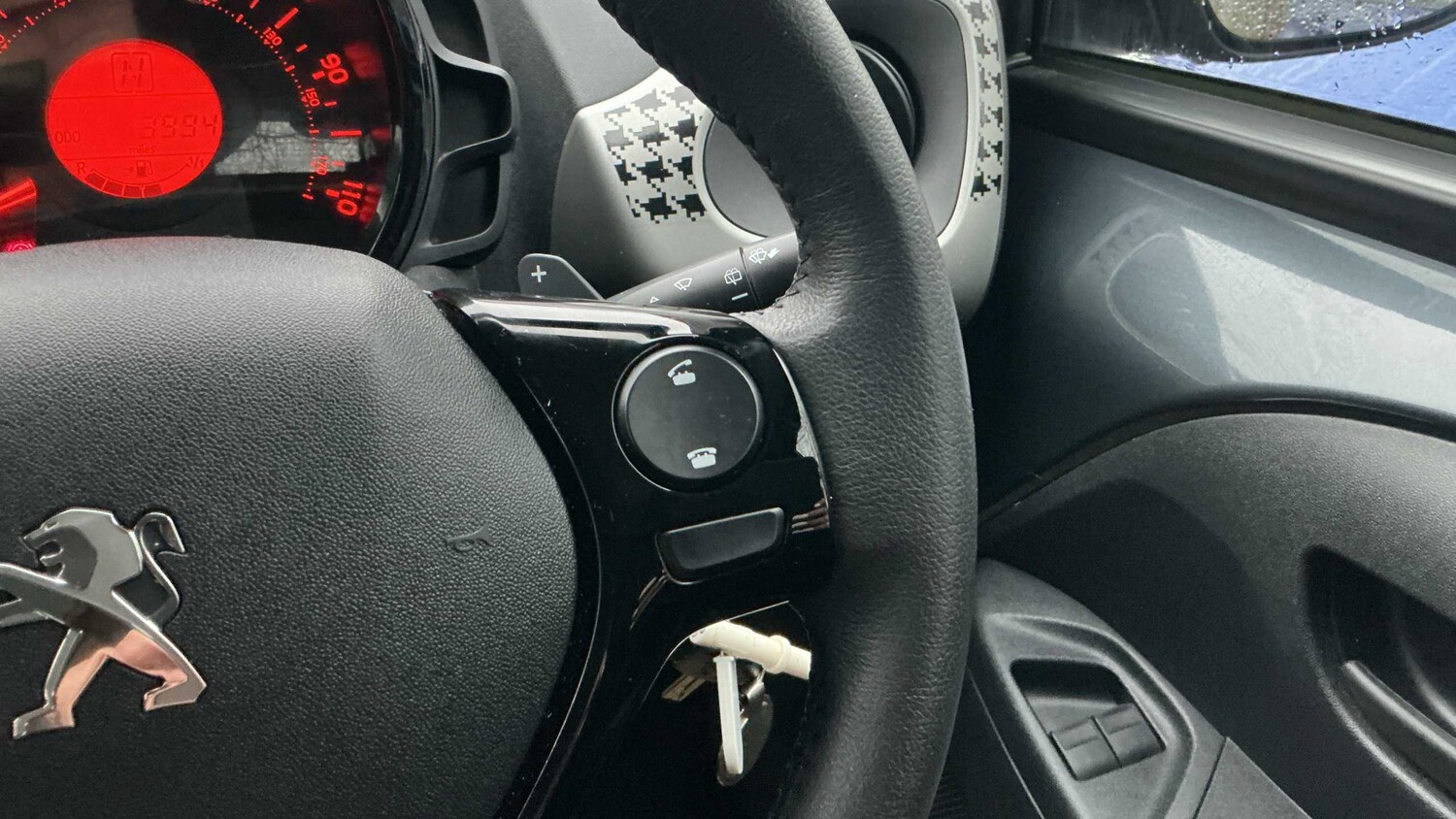 Used Peugeot 108 for sale - 77862672: Photo 15