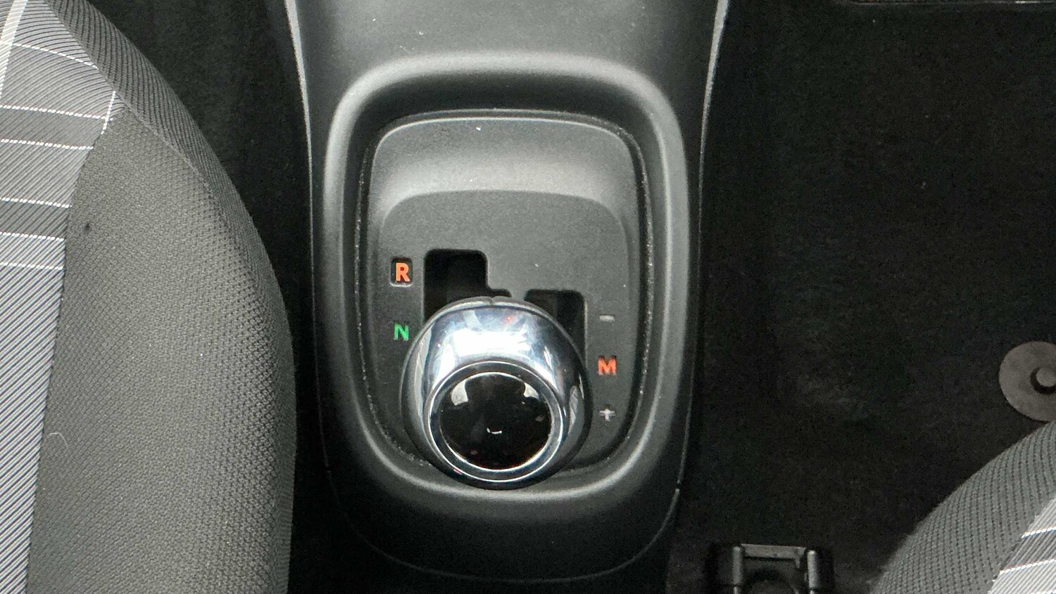 Used Peugeot 108 for sale - 77862672: Photo 20