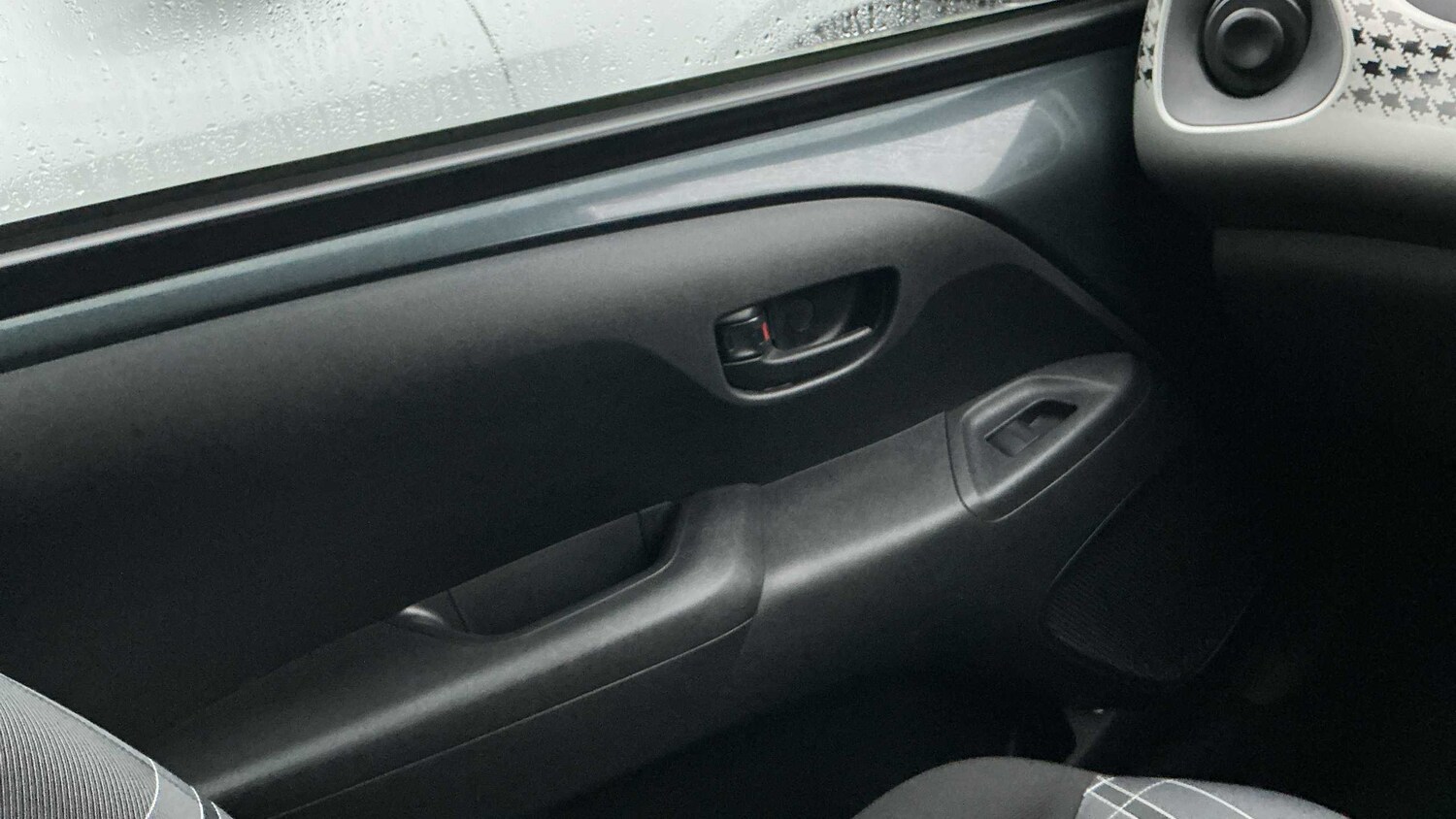 Used Peugeot 108 for sale - 77862672: Photo 23