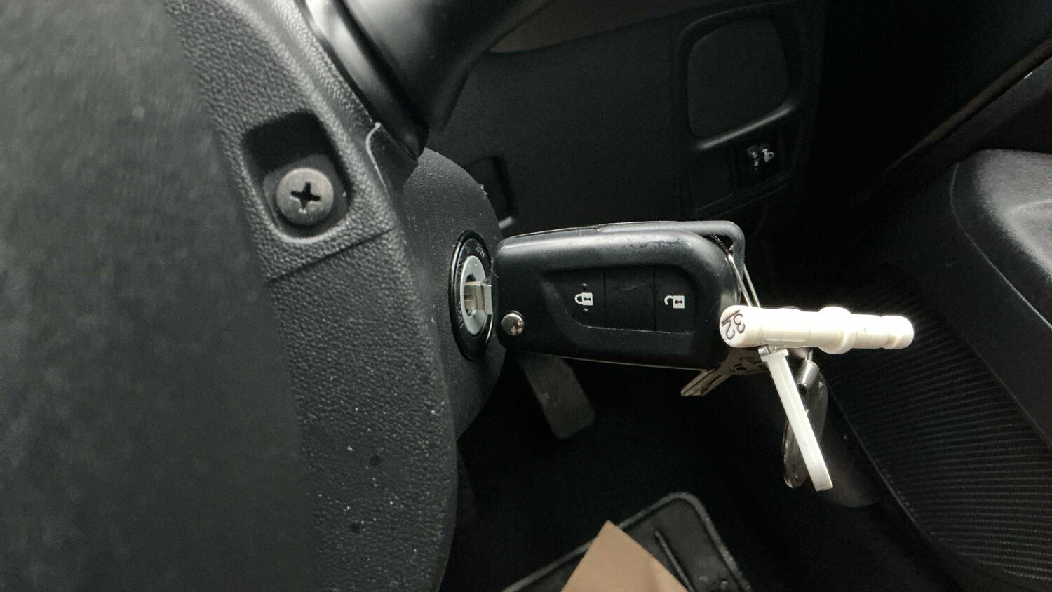 Used Peugeot 108 for sale - 77862672: Photo 25