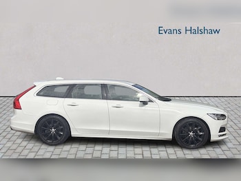 Used Volvo V90 2020 for sale - 79065401: Photo
