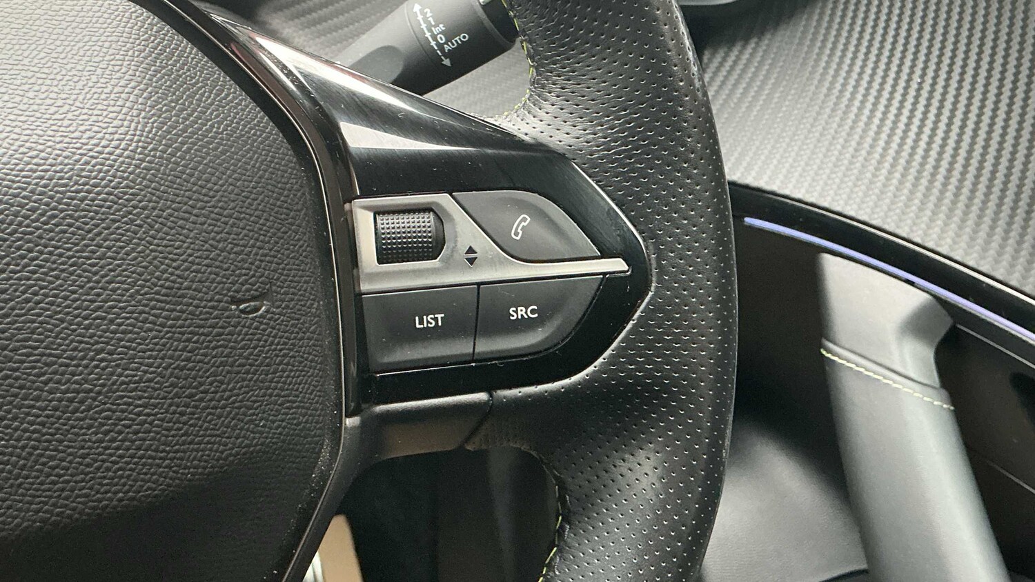 Used Peugeot 2008 for sale - 77858391: Photo 16