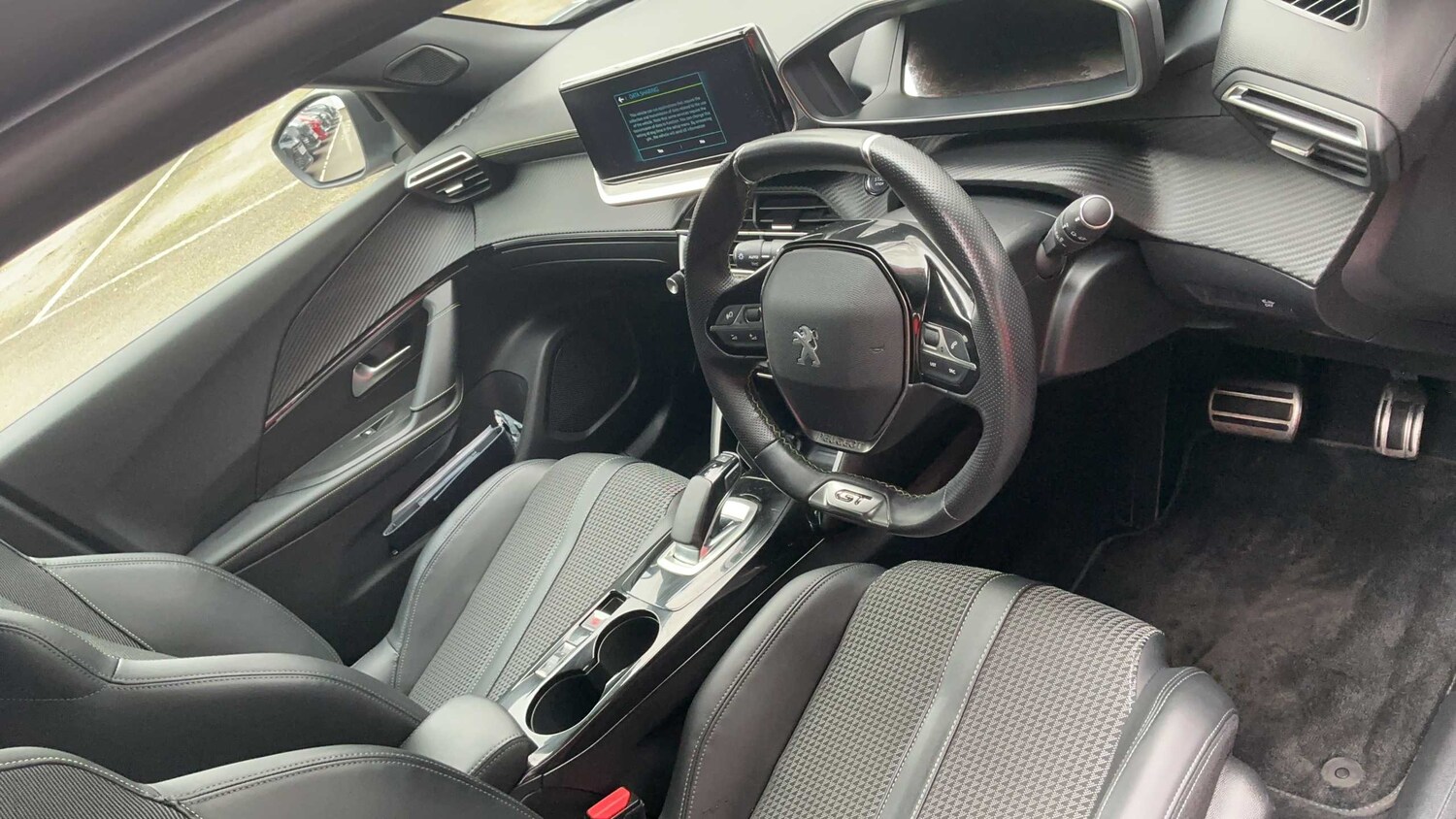 Used Peugeot 2008 for sale - 77858391: Photo 9