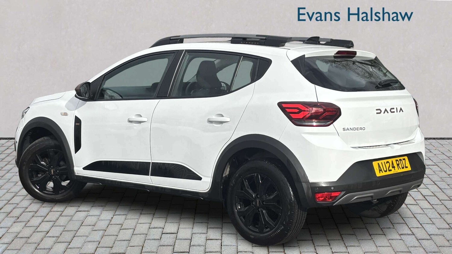 Used Dacia Sandero Stepway for sale - 77861239: Photo 2