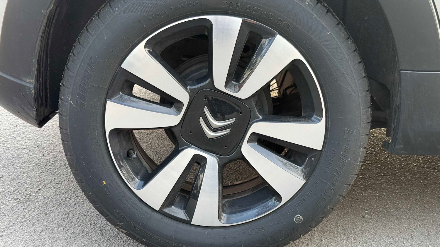 Used Citroen C3 2023 for sale - 77960669: Photo 5