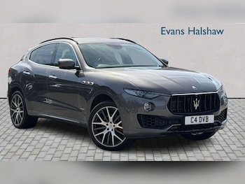 Used Maserati Levante 2018 for sale - 78961061: Photo