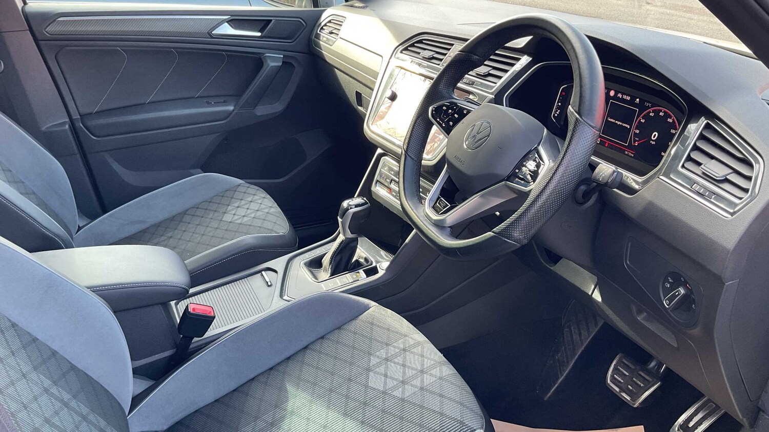 Used Volkswagen Tiguan for sale - 77858257: Photo 7