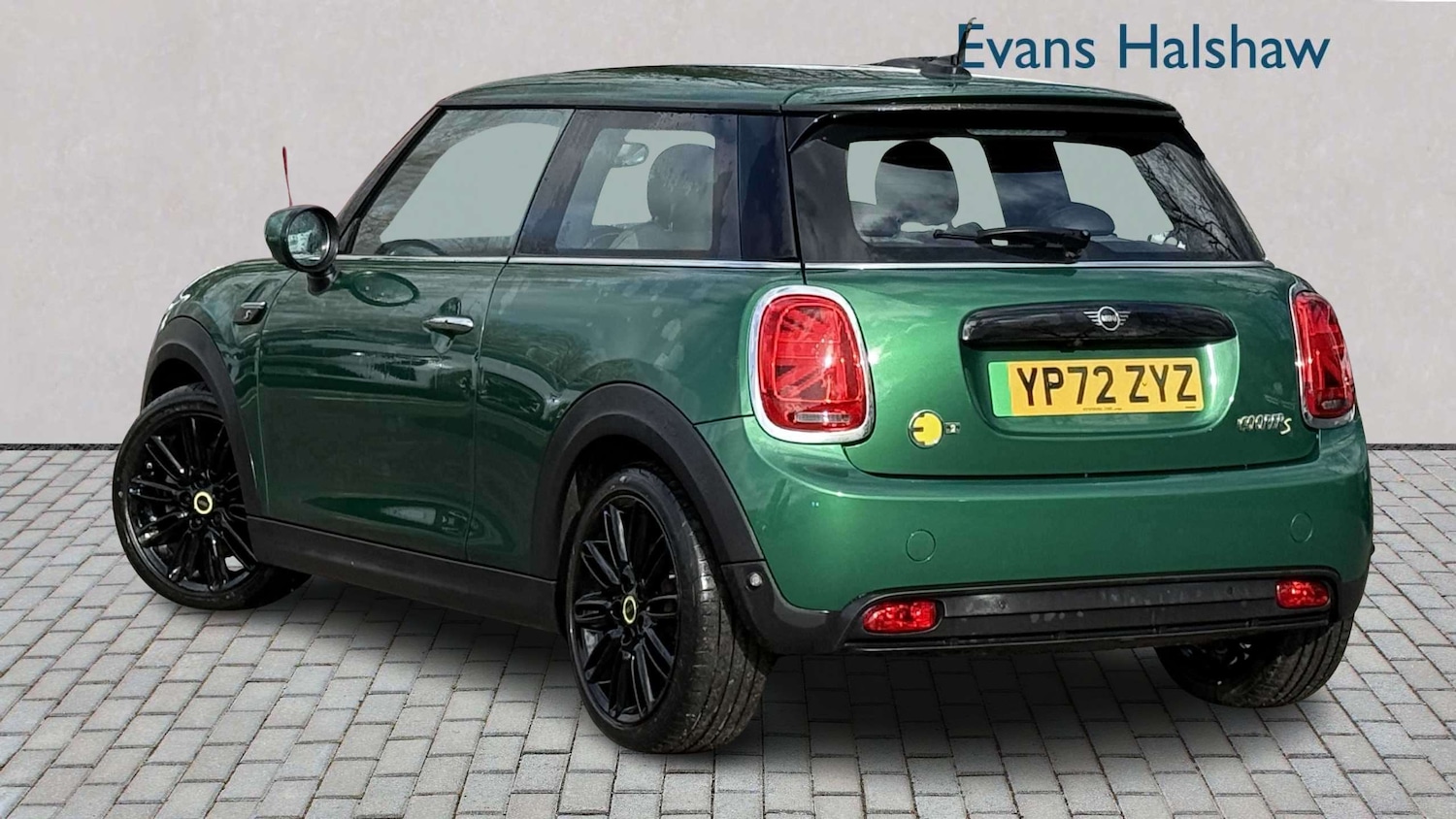 Used MINI Hatch 2022 for sale - 77858768: Photo 2