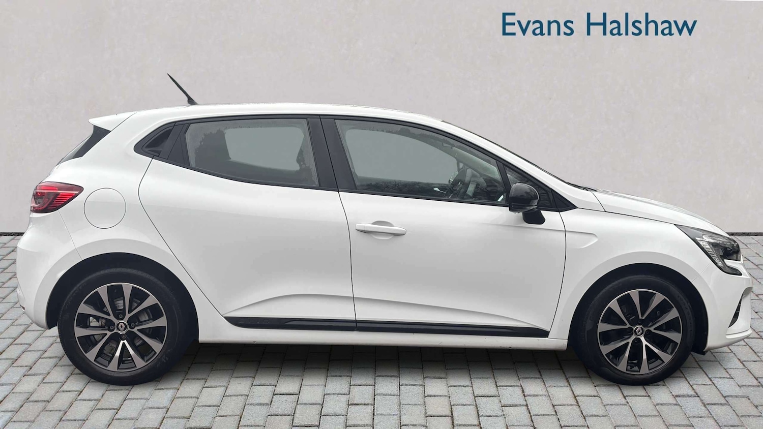 Used Renault Clio for sale - 78052115: Photo 4