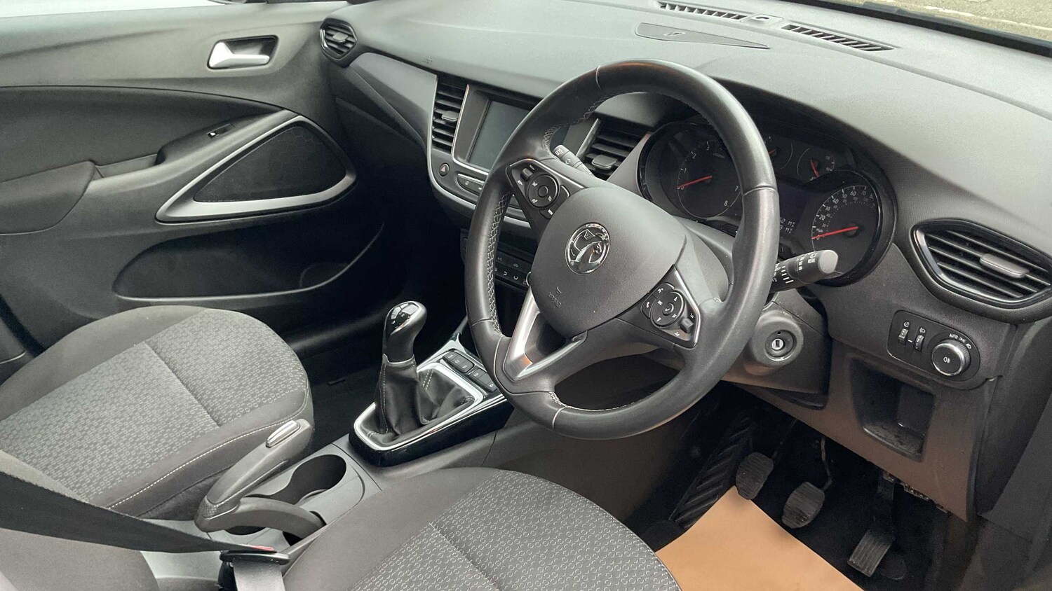 Used Vauxhall Crossland 2022 for sale - 77857615: Photo 7