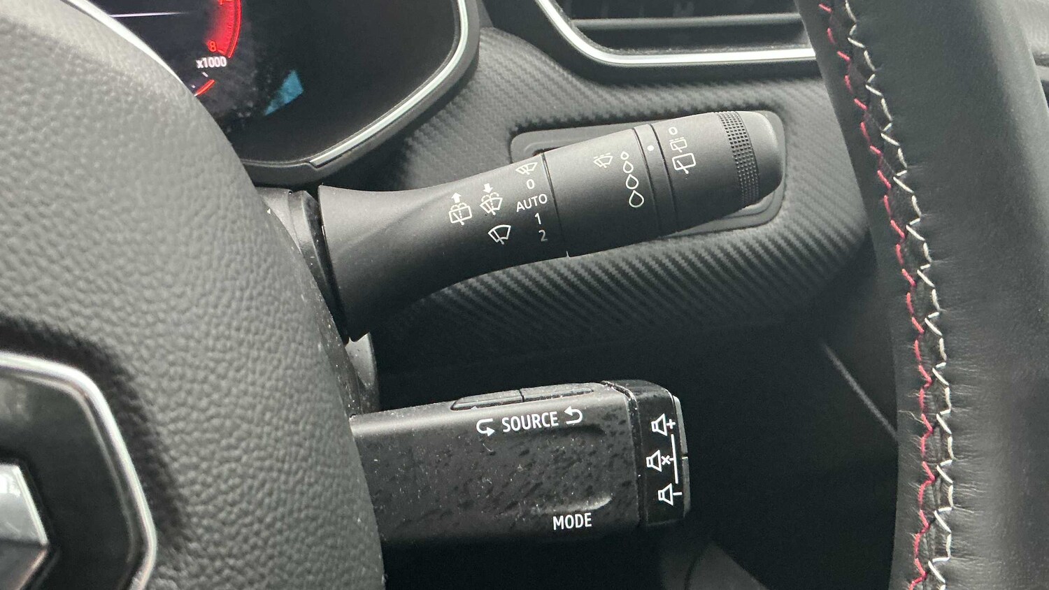 Used Renault Clio 2023 for sale - 77858684: Photo 15