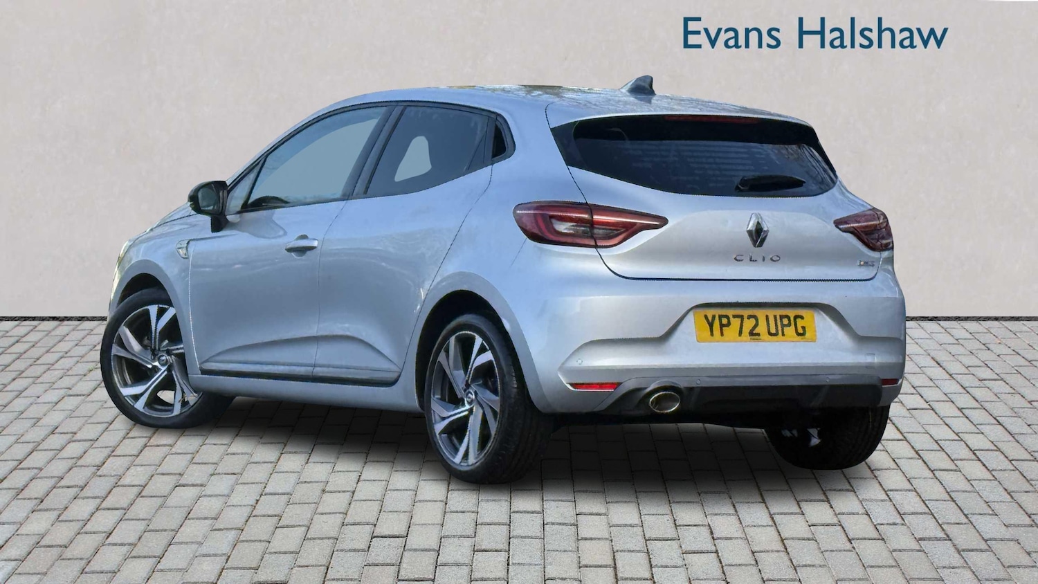 Used Renault Clio 2023 for sale - 77858684: Photo 4