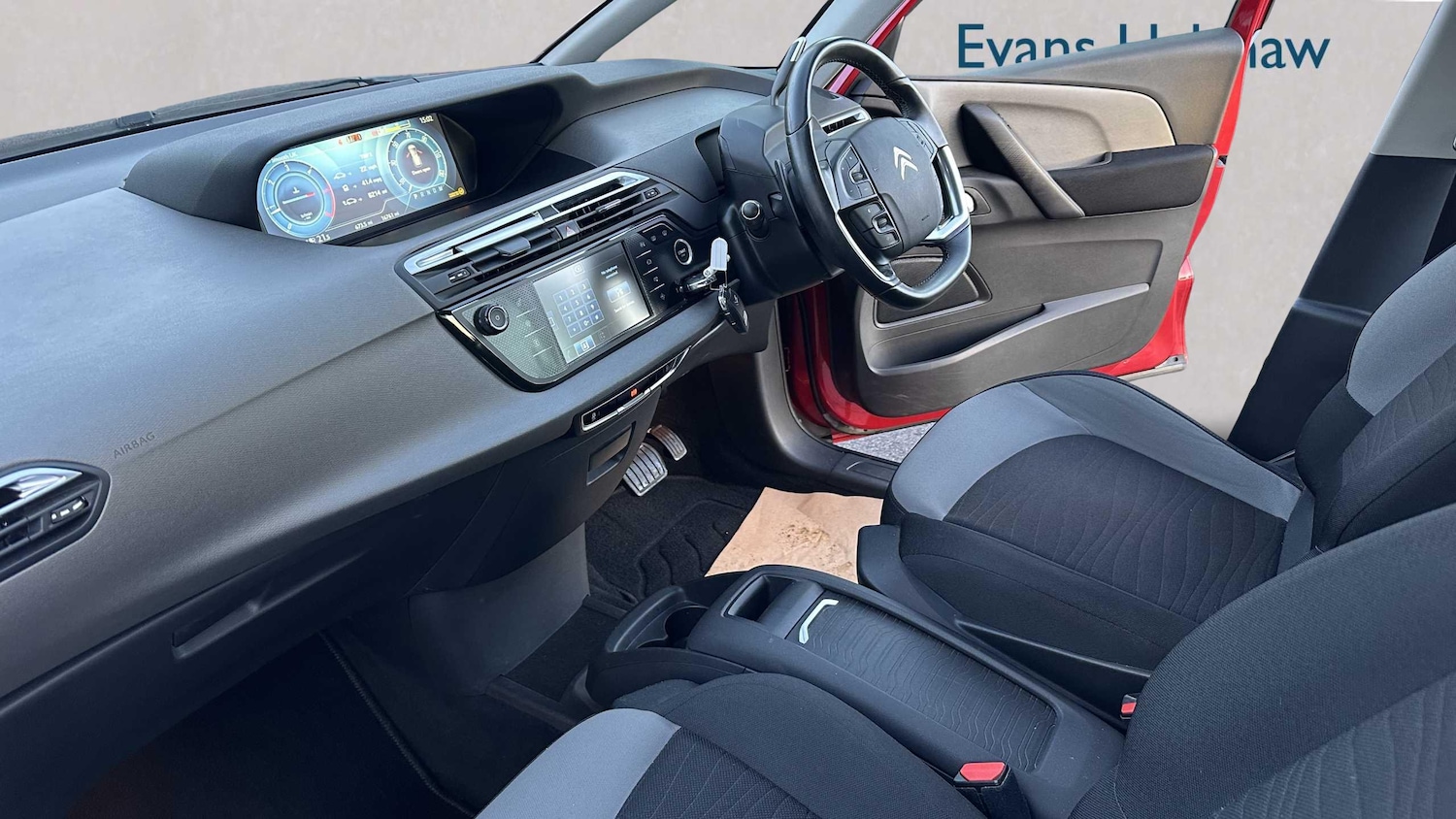 Used Citroen C4 Picasso 2016 for sale - 77856773: Photo 12