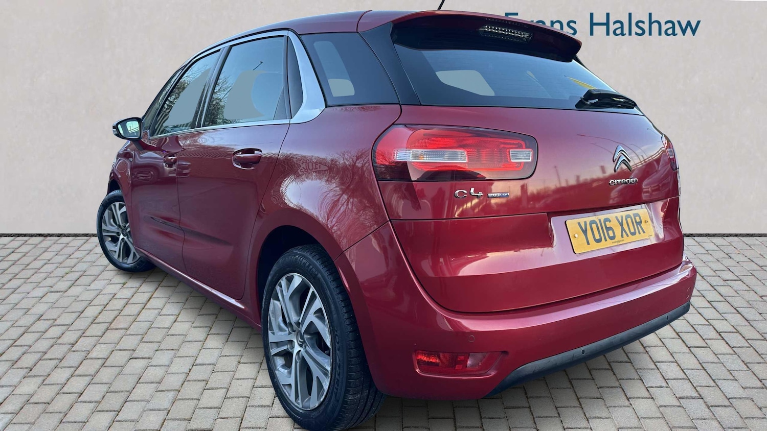 Used Citroen C4 Picasso 2016 for sale - 77856773: Photo 2