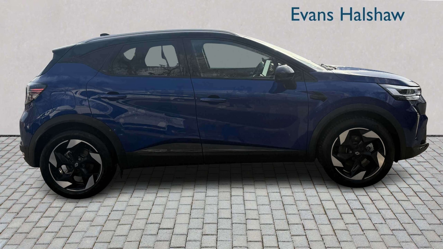 Used Renault Captur 2025 for sale - 77960758: Photo 5