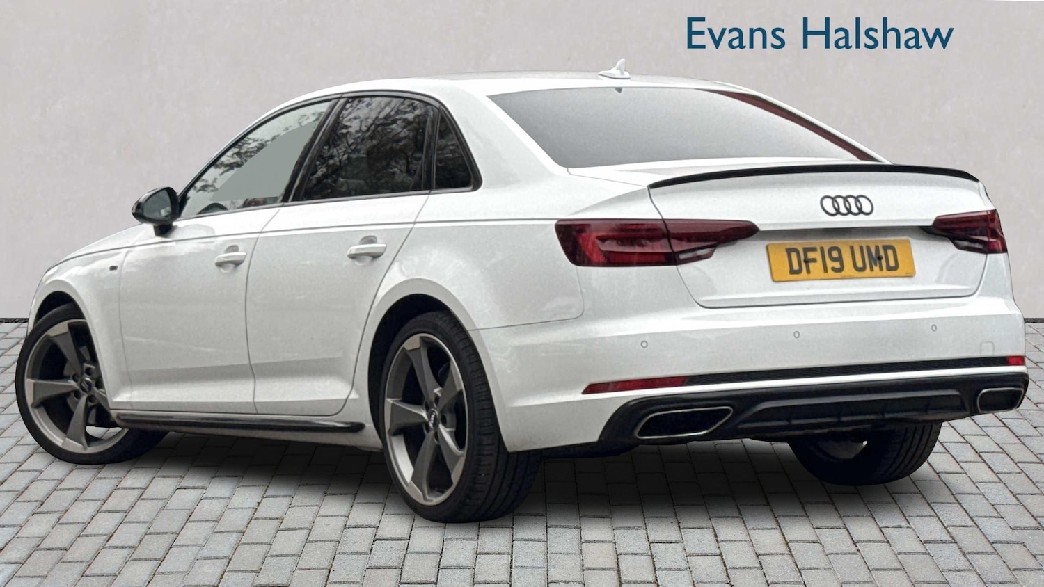 Used Audi A4 for sale - 77861570: Photo 2