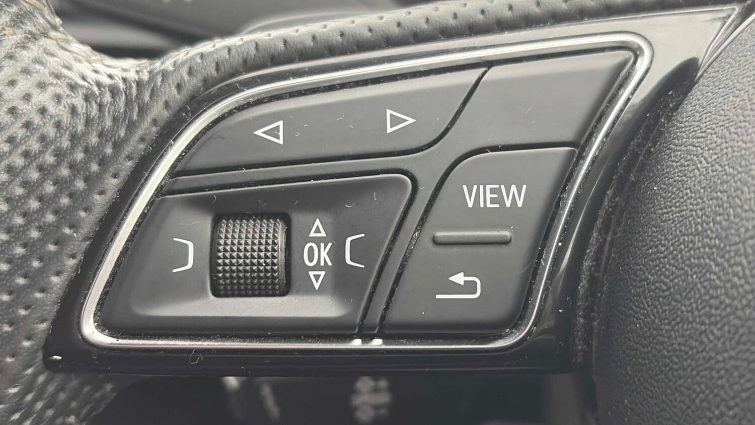 Used Audi A4 for sale - 77861570: Photo 23