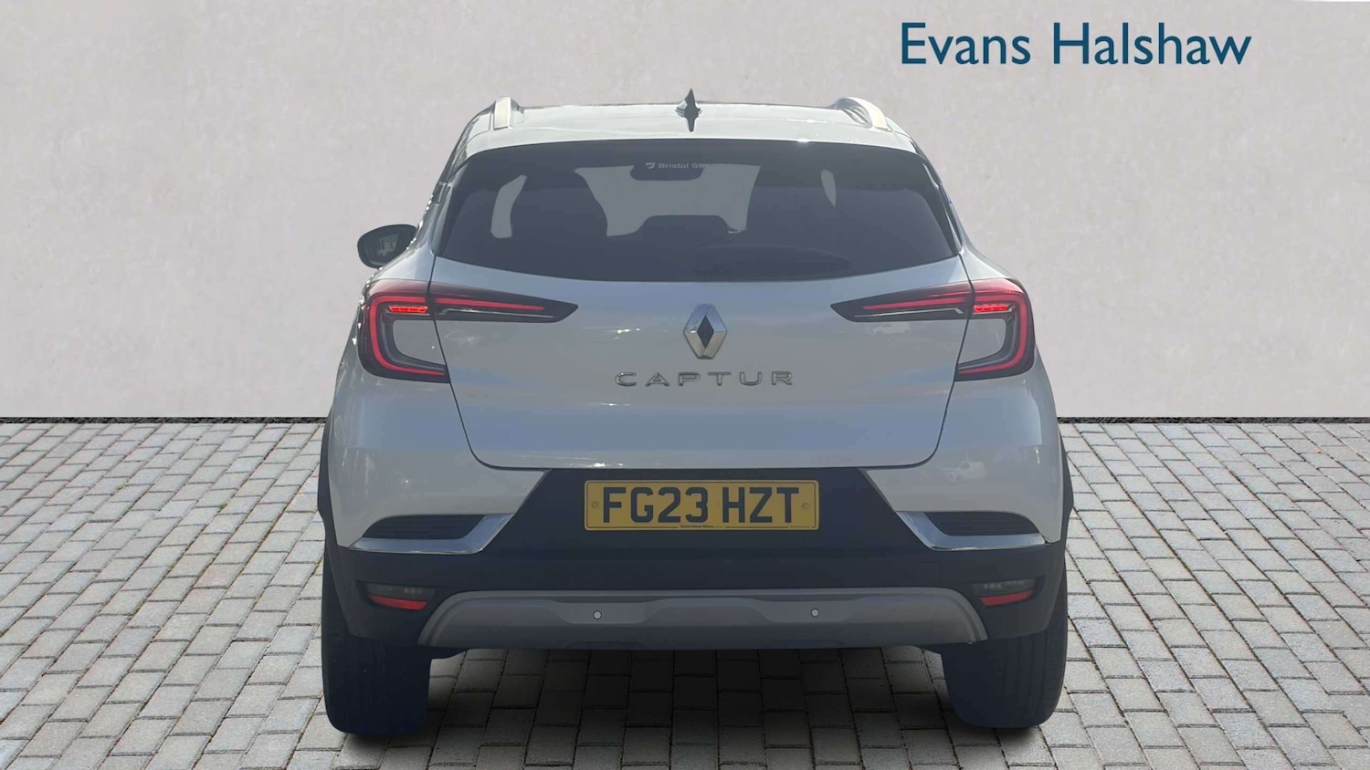 Used Renault Captur 2023 for sale - 78173912: Photo 4