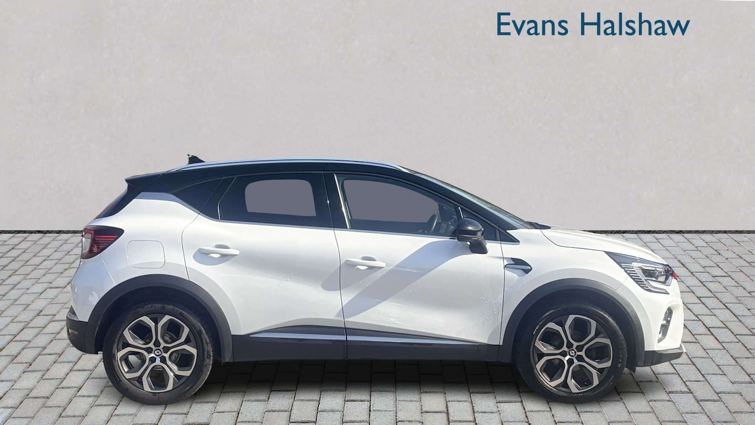 Used Renault Captur 2023 for sale - 78173912: Photo 5