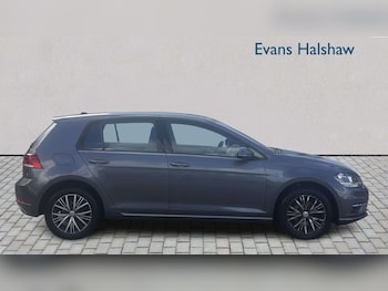Used Volkswagen Golf 2018 for sale - 78857095: Photo