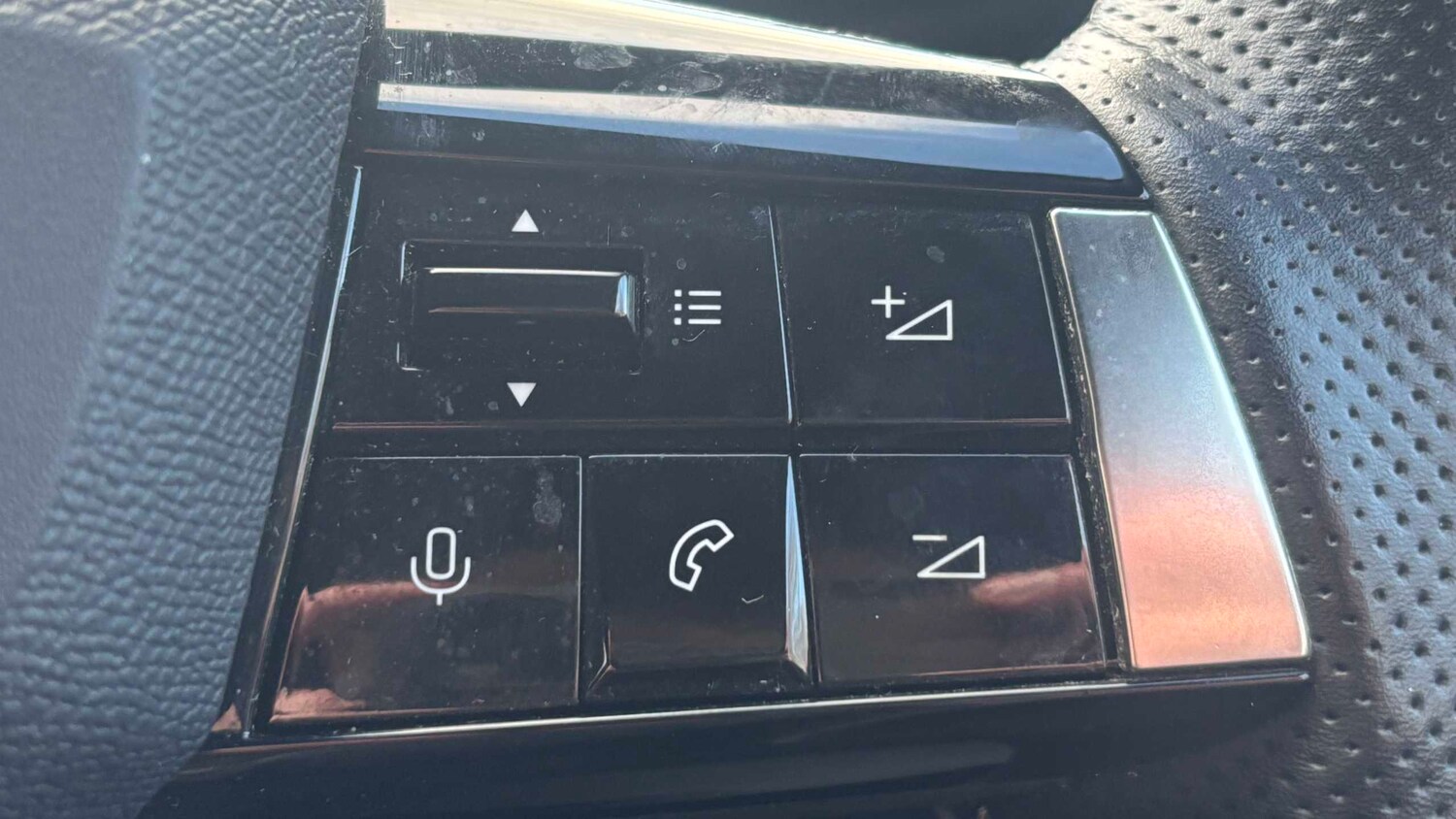 Used Vauxhall Astra 2023 for sale - 77858345: Photo 23