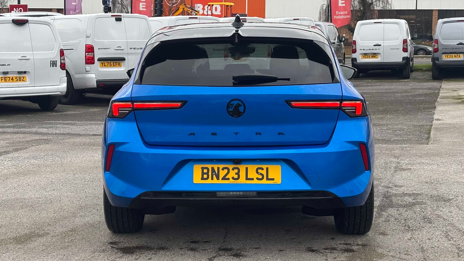 Used Vauxhall Astra 2023 for sale - 77858345: Photo 5