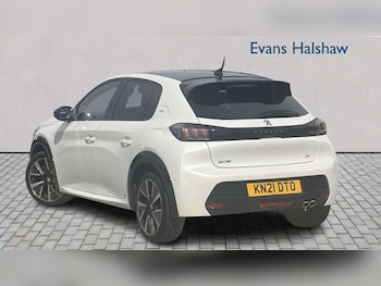 Used Peugeot 208 2021 for sale - 79161165: Photo