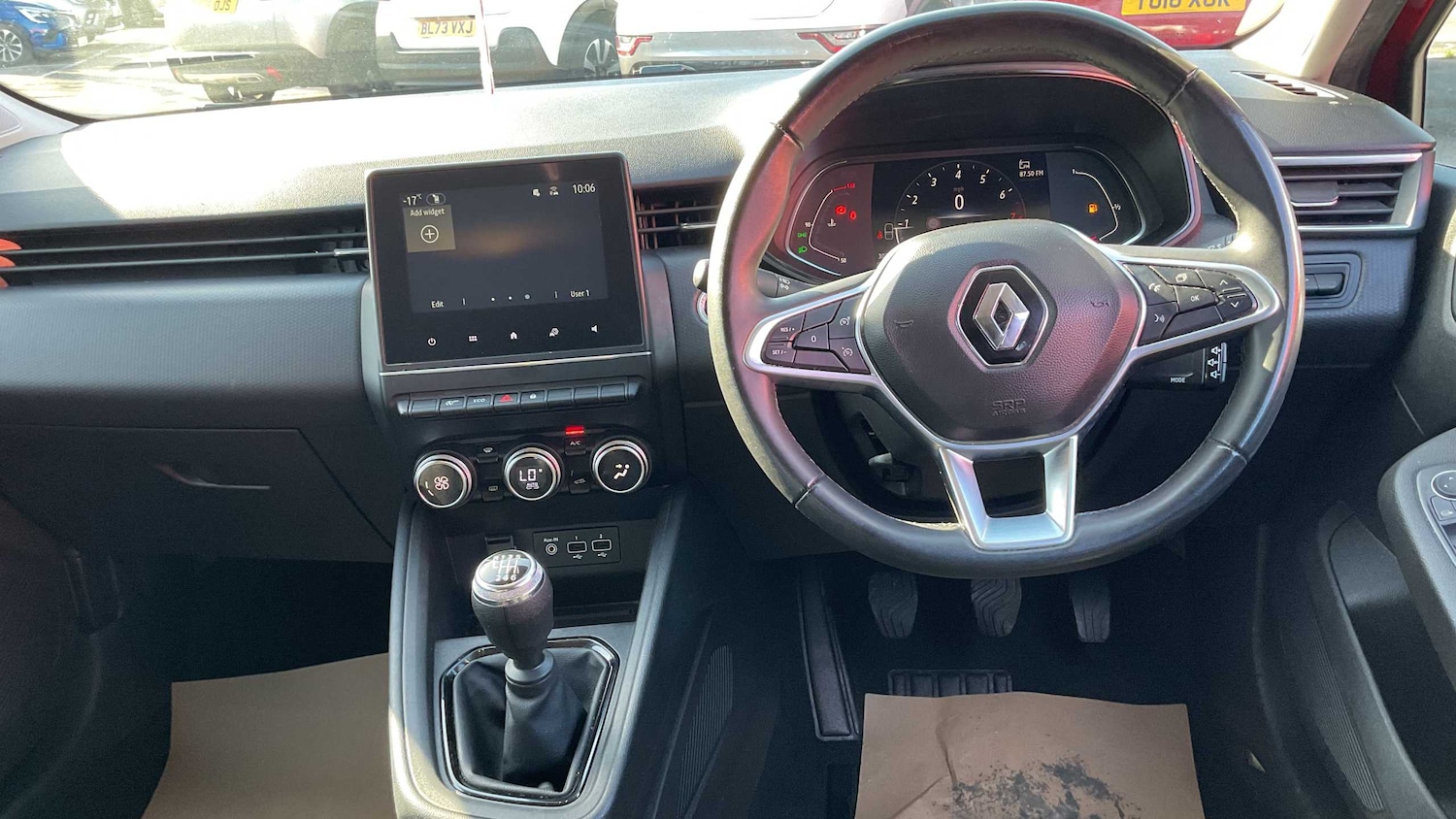 Used Renault Clio 2023 for sale - 77996266: Photo 12