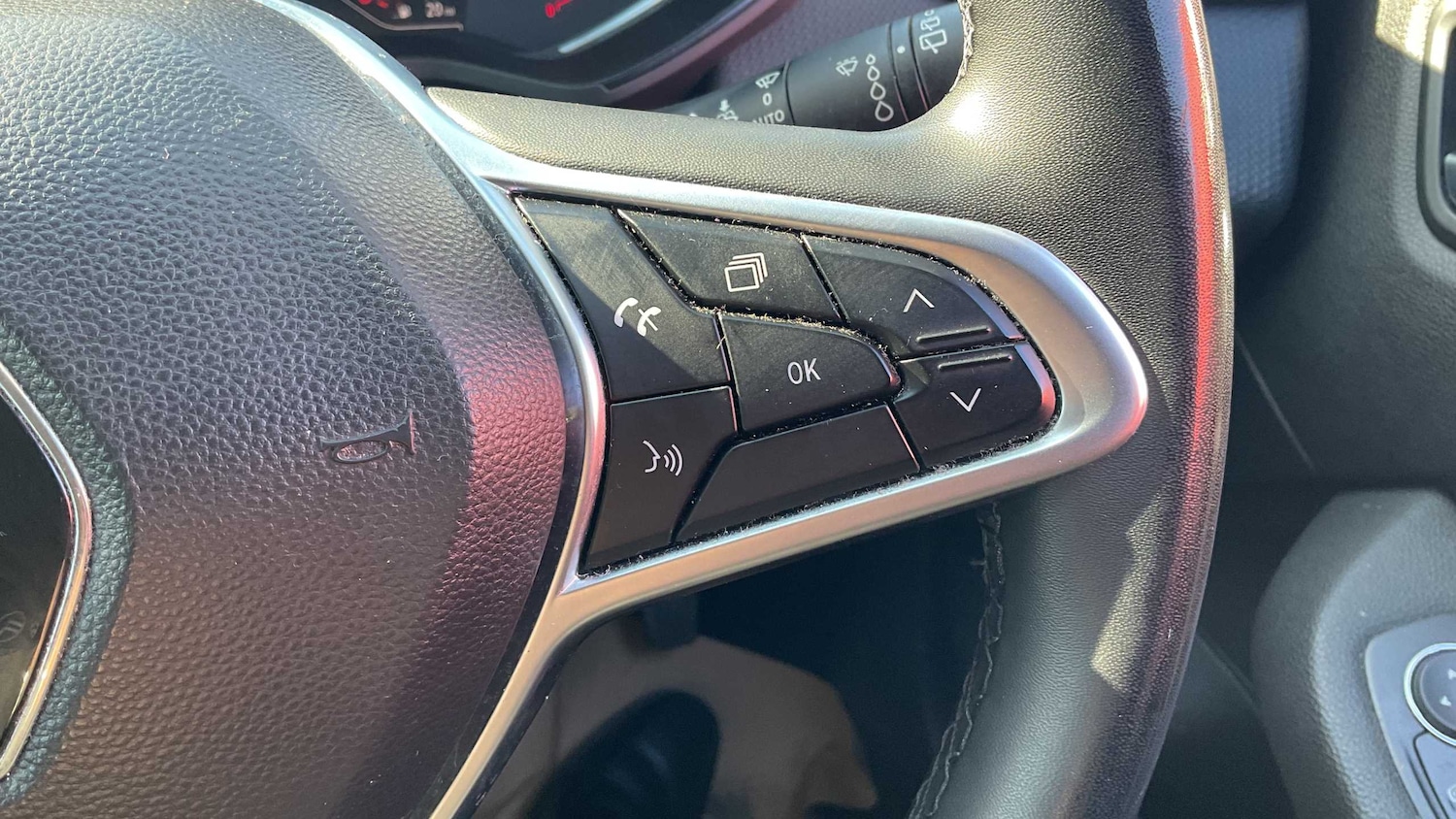 Used Renault Clio 2023 for sale - 77996266: Photo 19