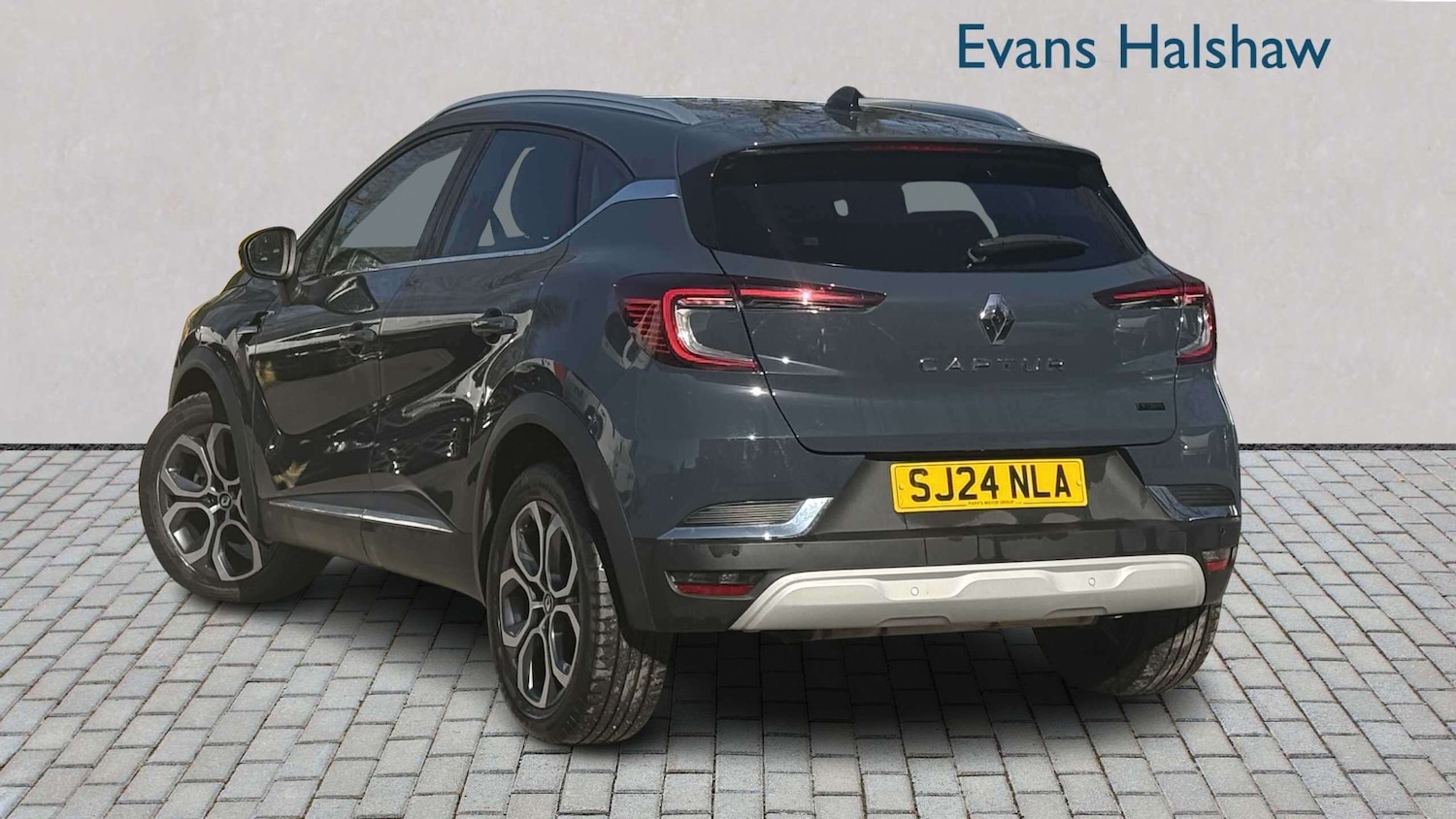 Used Renault Captur 2024 for sale - 77943253: Photo 3