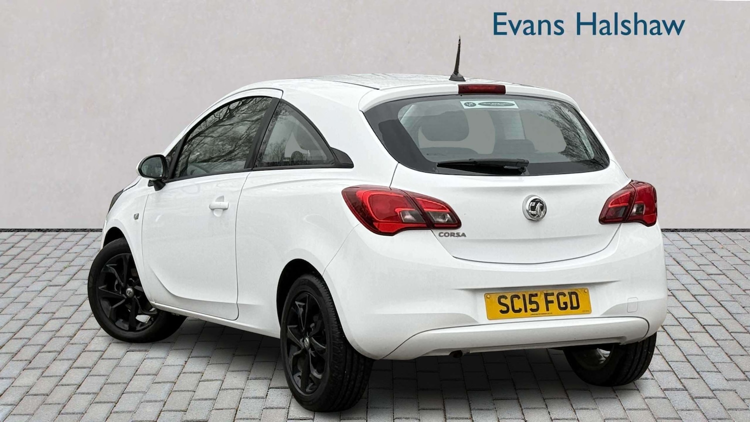 Used Vauxhall Corsa 2015 for sale - 78104617: Photo 2