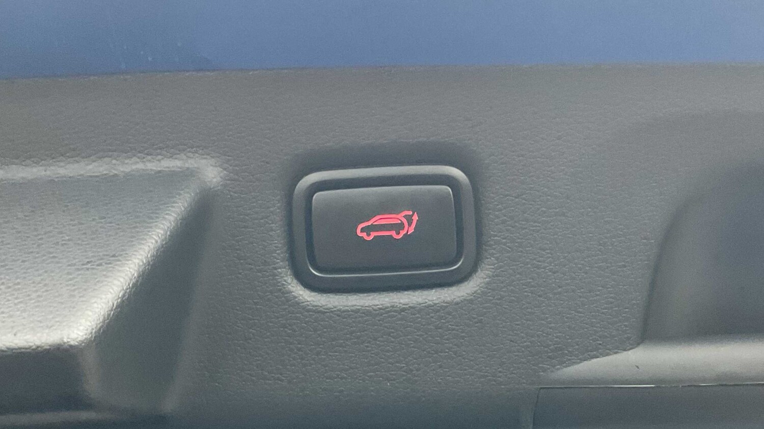 Used Kia XCeed for sale - 77857906: Photo 28