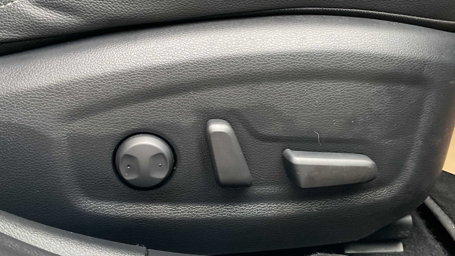 Used Kia XCeed for sale - 77857906: Photo 29