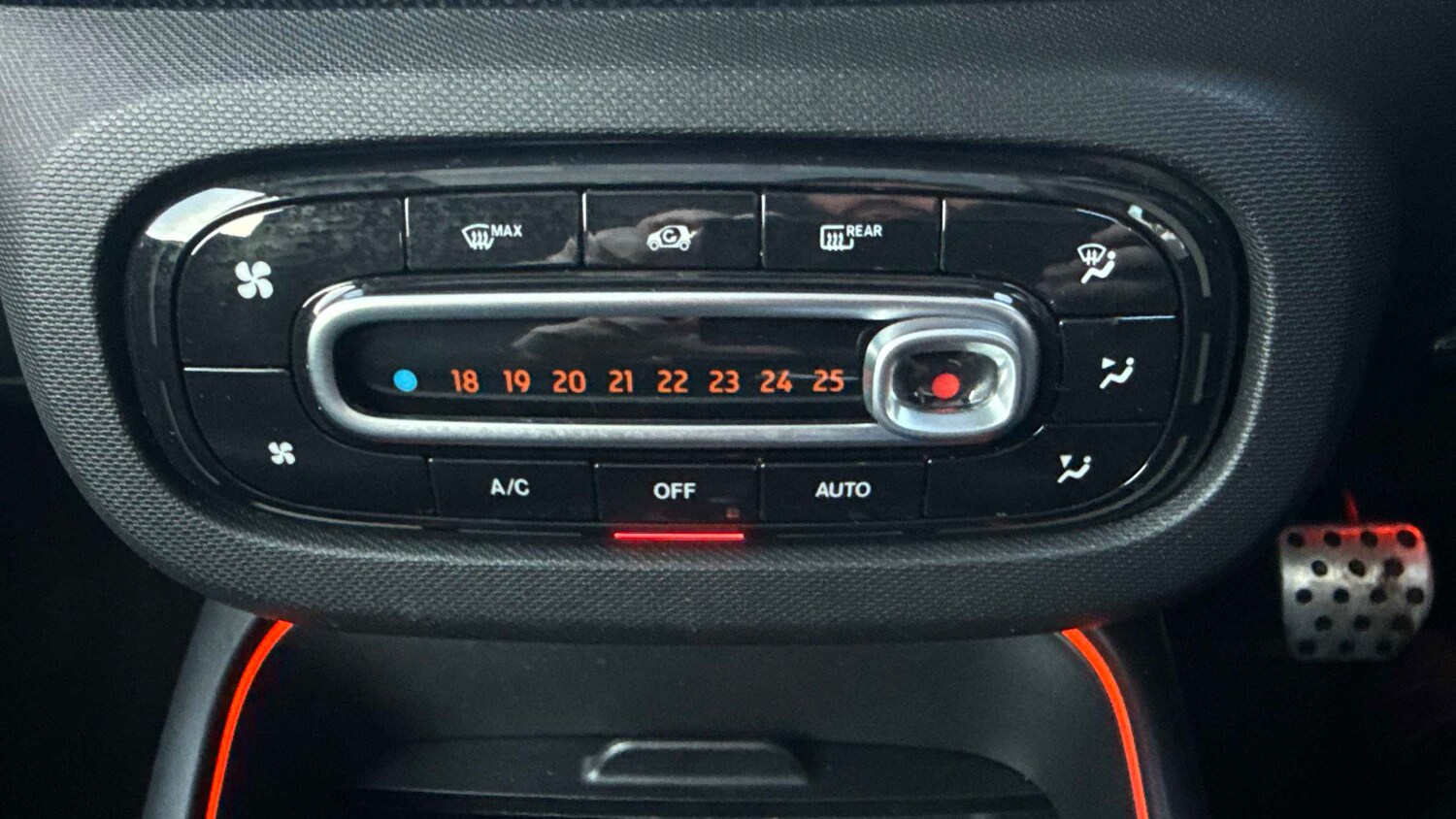 Used smart fortwo for sale - 77857212: Photo 19