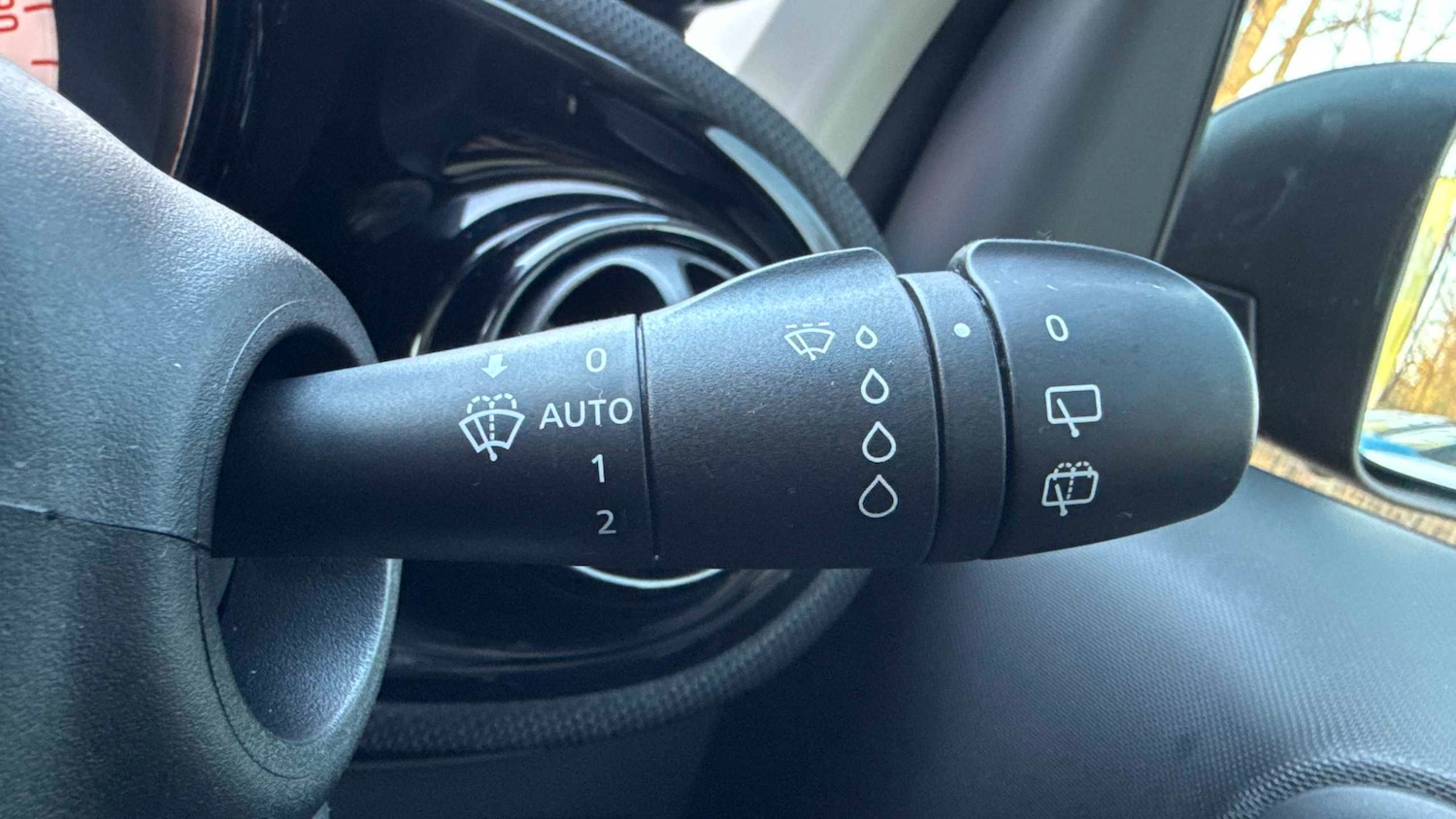 Used smart fortwo for sale - 77857212: Photo 28