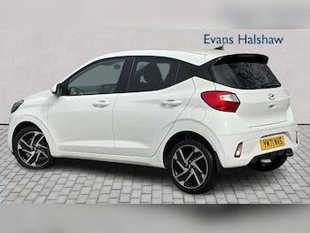 Used Hyundai i10 2022 for sale - 79567893: Photo