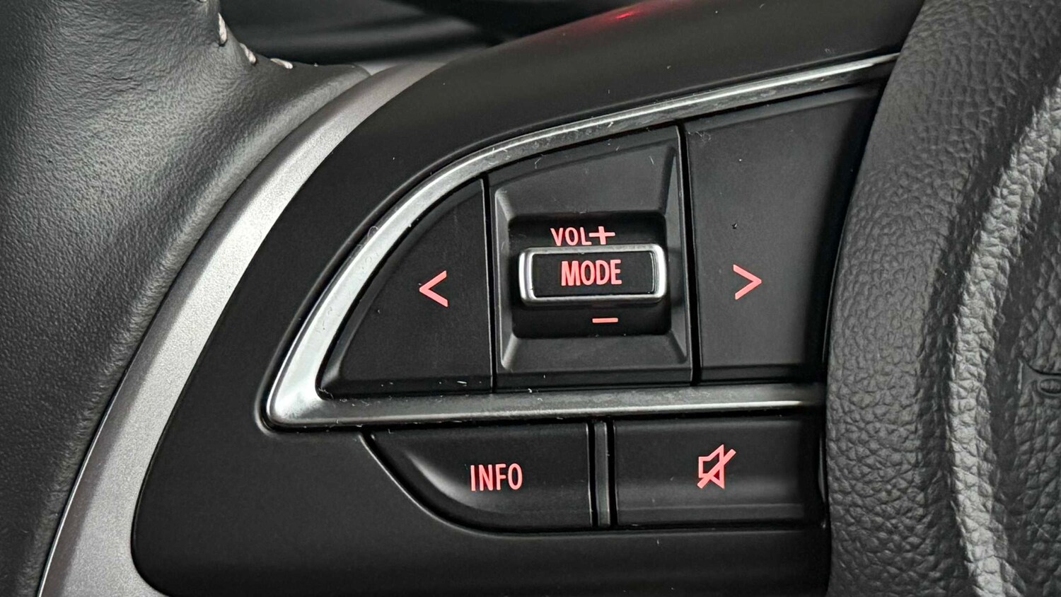 Used Suzuki Swift for sale - 77860368: Photo 28