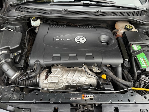 Used Vauxhall Astra 2014 for sale - 76232653: Photo 21