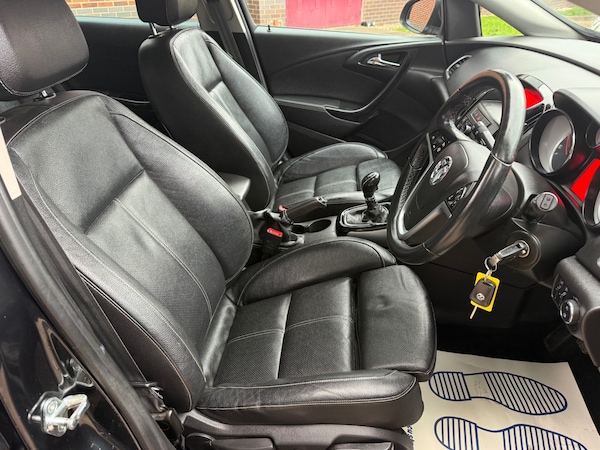 Used Vauxhall Astra 2014 for sale - 76232653: Photo 7