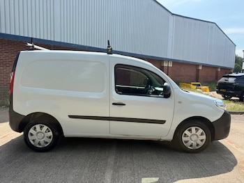Used Renault Kangoo 2018 for sale - 78981210: Photo