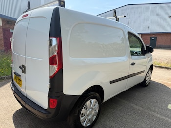 Used Renault Kangoo 2018 for sale - 78981210: Photo