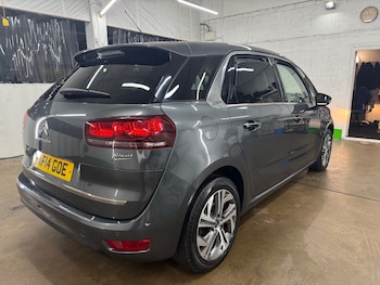 Used Citroen C4 Picasso 2014 for sale - 77781304: Photo