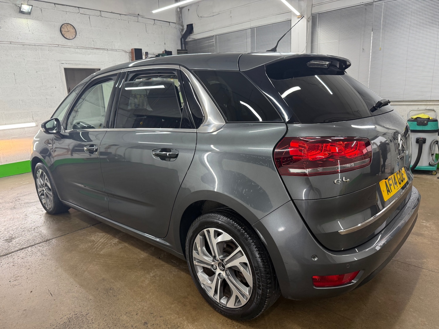 Used Citroen C4 Picasso 2014 for sale - 77781304: Photo 4