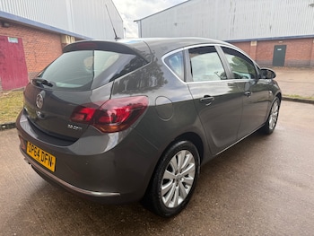 Used Vauxhall Astra 2015 for sale - 75779719: Photo