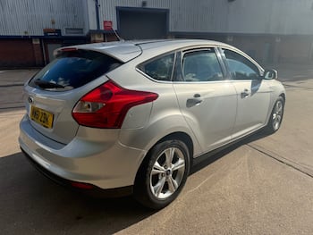 Used Ford Focus 2012 for sale - 79845044: Photo