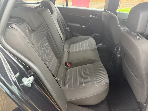 Used Vauxhall Insignia 2014 for sale - 76334565: Photo 8