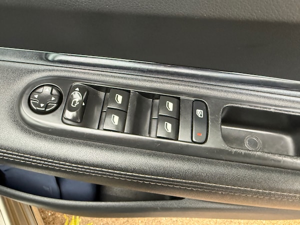 Used Peugeot 3008 2016 for sale - 76263233: Photo 12